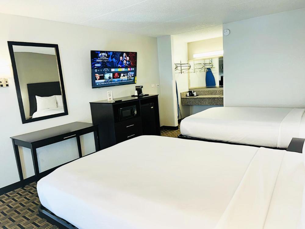  Deluxe Double Room with Two Double Beds - Non-Smoking interior